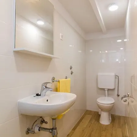 Zeljka Apartment *